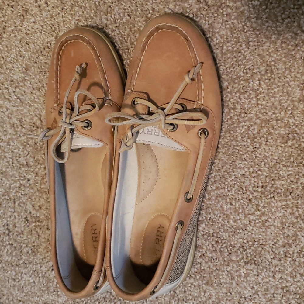 Women's Sperry boat shoe